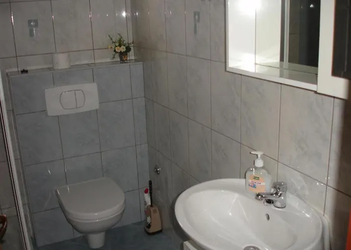Charming Dokoza - Two Bedroom With Terrace * 德拉格